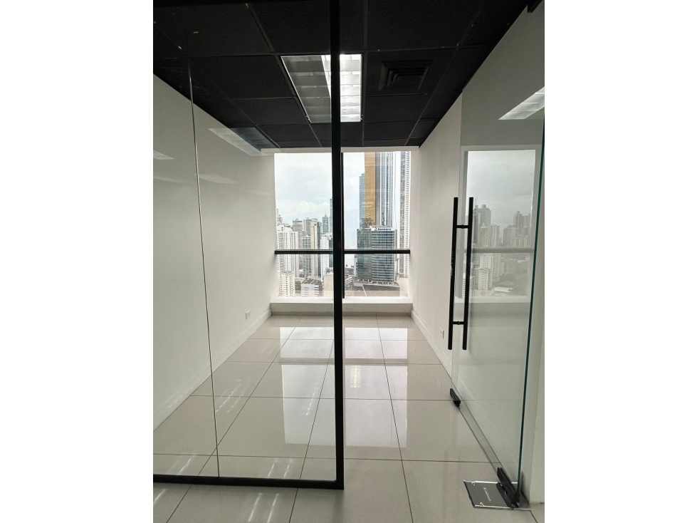 ALQUILER OFICINA 175M2 CALLE 50 PLAZA BANCO GENERAL MTTO INCLUIDO MC — foto 4
