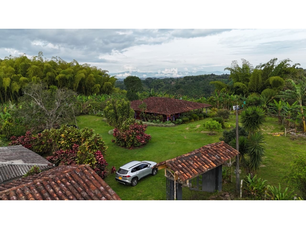 VENTA TERRENO PARA DESARROLLO URBANO COLOMBIA ARMENIA 24HECT