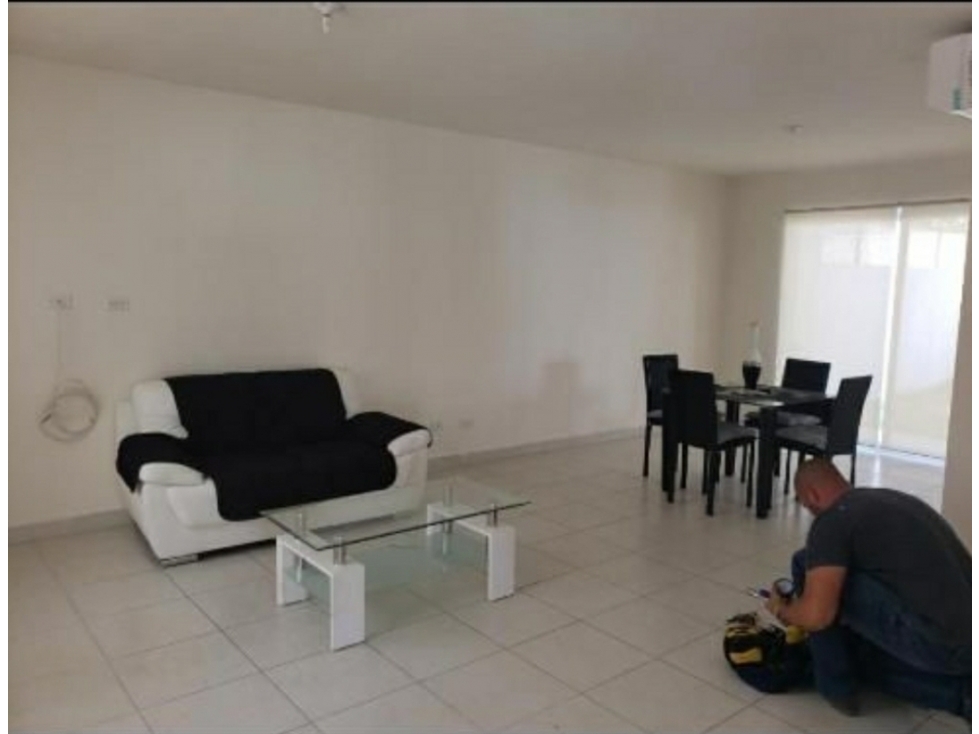 OPORTUNIDAD DE CASA VERSALLES OESTE, COSTA VERDE