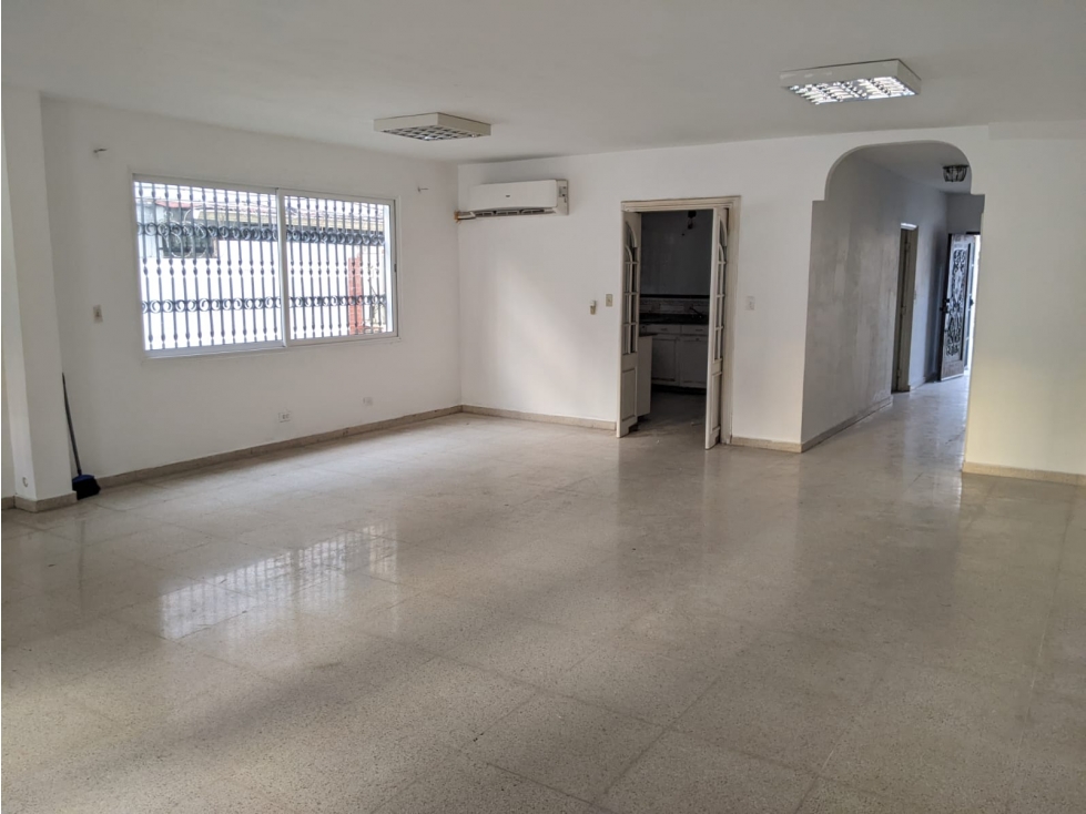 CASA COMERCIAL 410 m2 DE TERRENO EN OBARRIO - 3