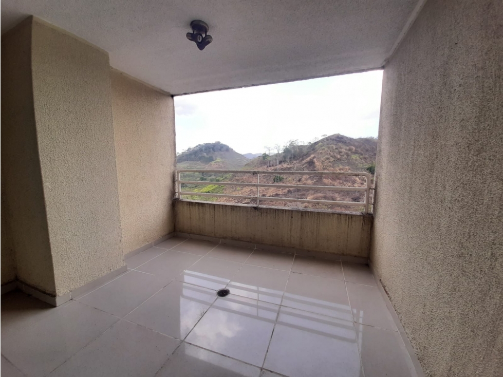 NEGOCIABLE APARTAMENTO 3 RECÁMARAS PH ALTAMIRA GARDEN — foto 5