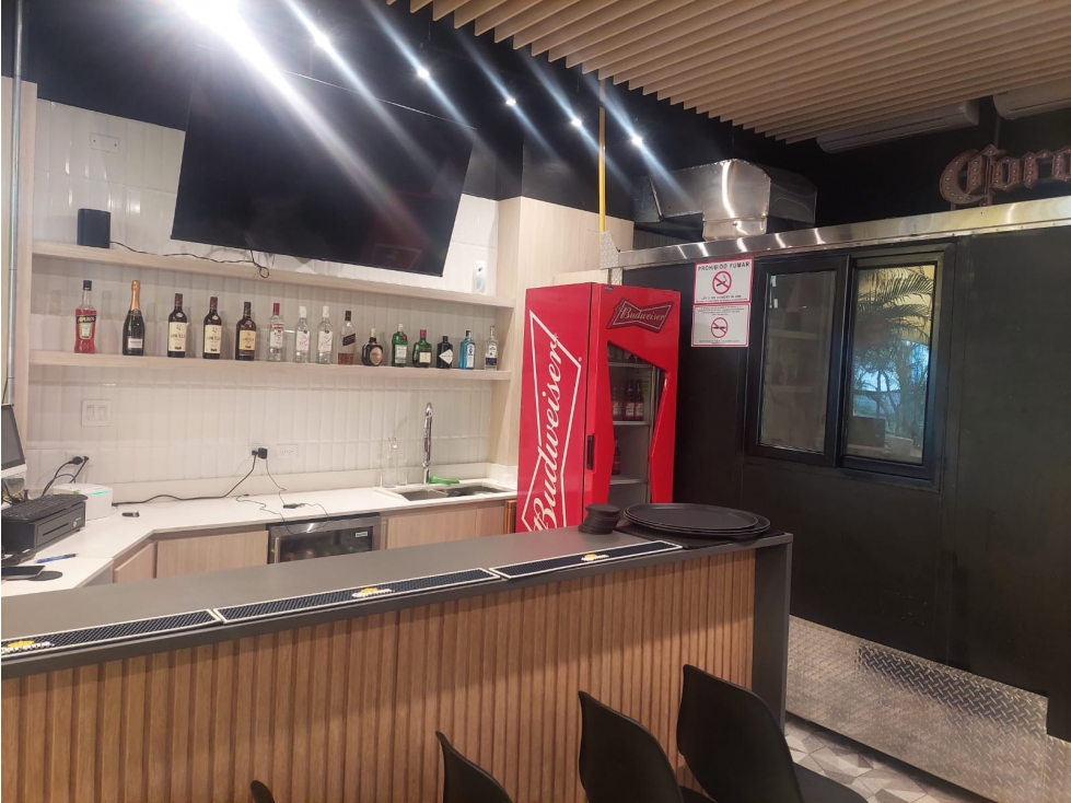 ALQUILER LOCAL PLANTA BAJA 126 M2 ALTOS DEL GOLF SANTA ELENA STRIP — foto 4