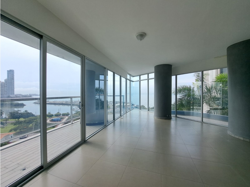 VENTA APARTAMENTO 231 M2 YACHTCLUB NEGOCIABLE AVENIDA BALBOA MC — foto 2