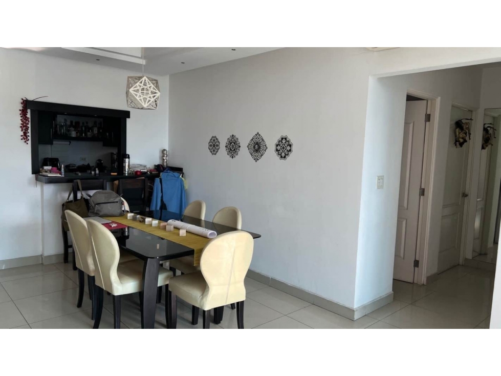 APARTAMENTO PH EL CANGREJO BAY, 2 RECAMARAS 125 METROS YL — foto 2