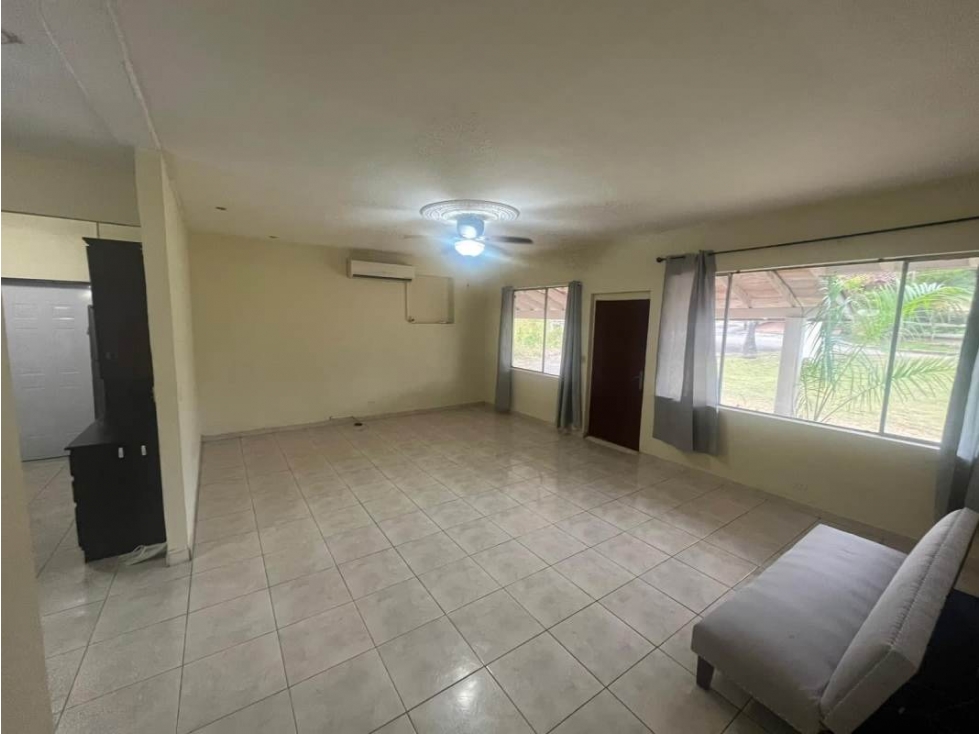 ALQUILER CASA LINEA BLANCA EN RESIDENCIAL HOWARD YL — foto 5