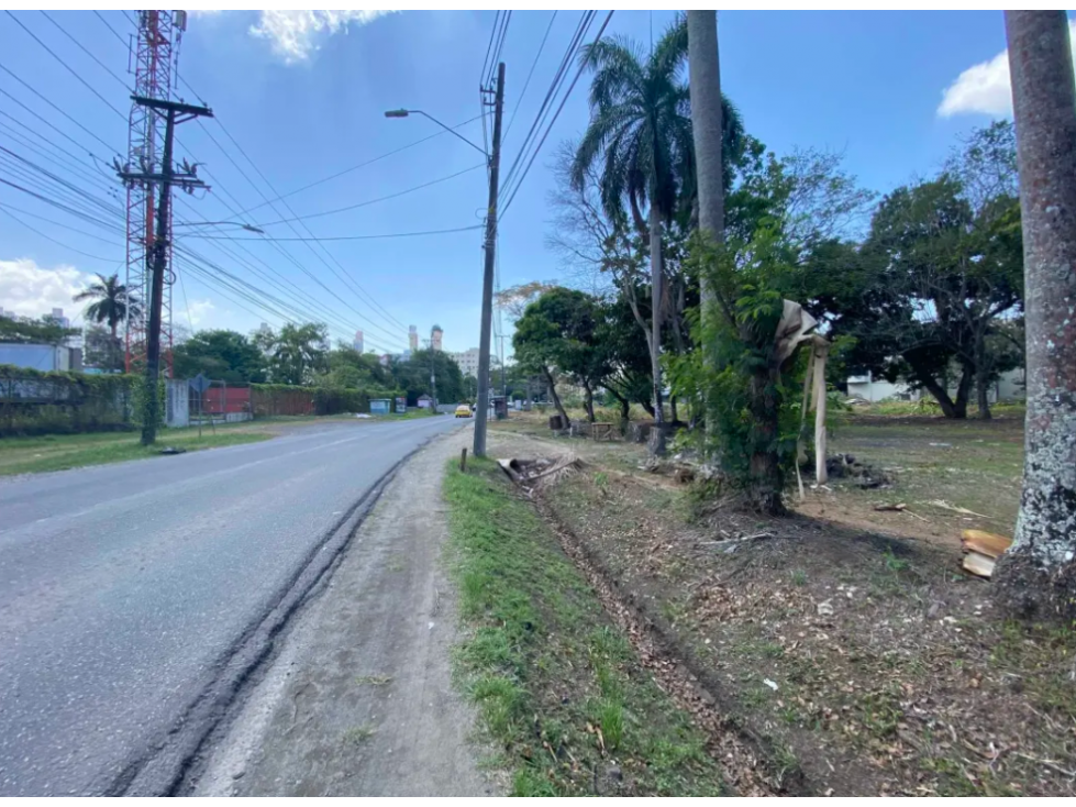 TERRENO EN CLAYTON ALBROOK 1956mts