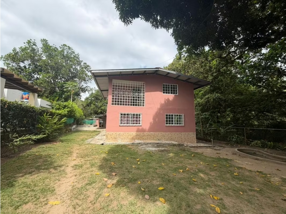 ALQUILER DE CASA EN CHAME 4 RECAMARAS CON PISCINA. A.Q.