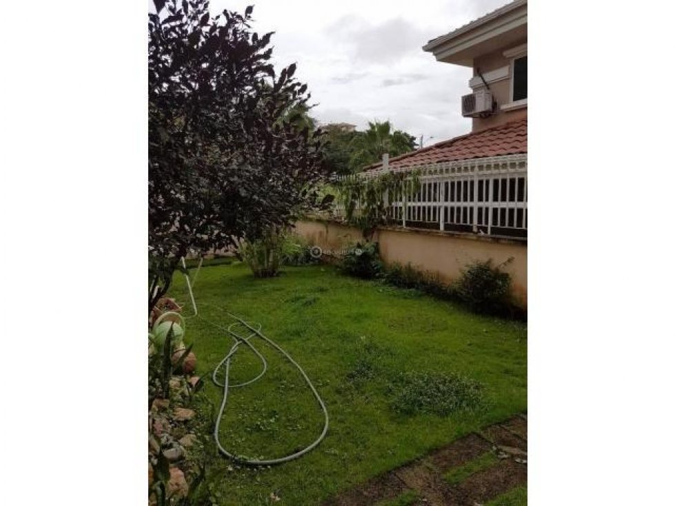 VENDO HERMOSA CASA EN ALTOS DE PANAMÁ - 2