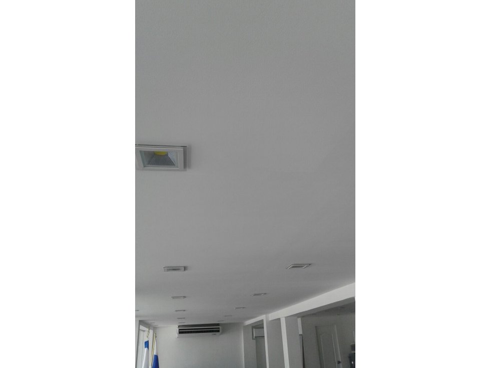 ALQUILER LOCAL COMERCIAL ZONA BANCARIA OBARRIO - 3