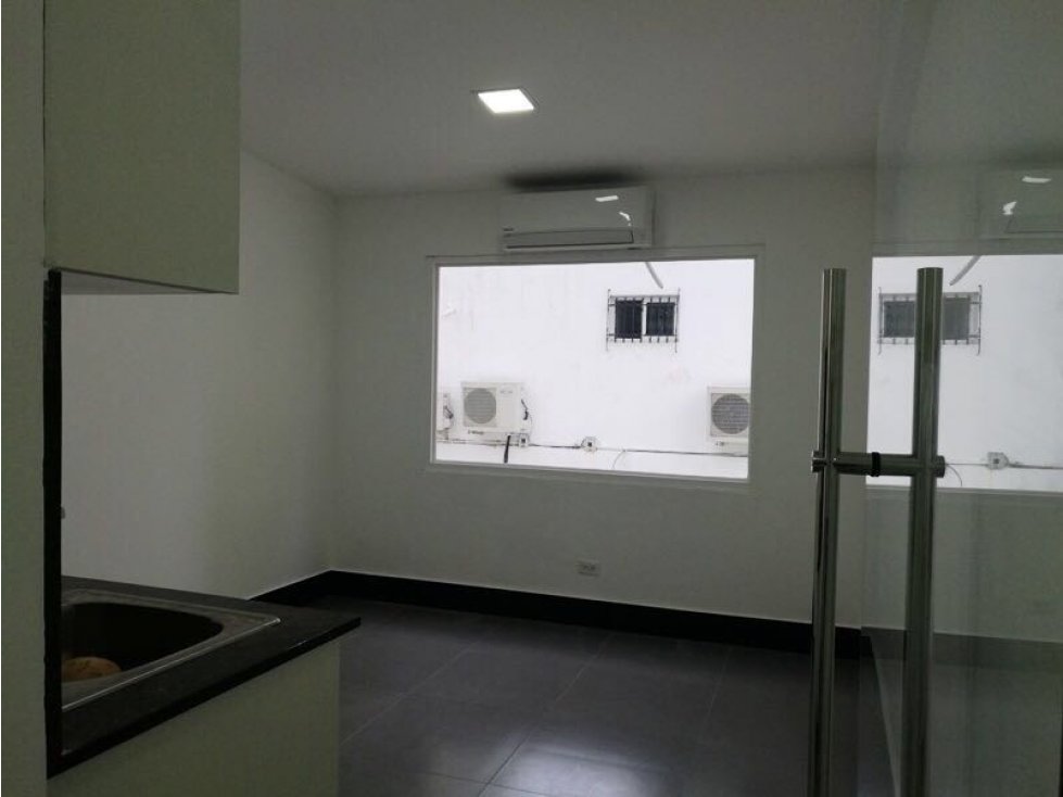 CASA COMERCIAL / LOCAL / OFICINA NUEVO A ESTRENAR - 5