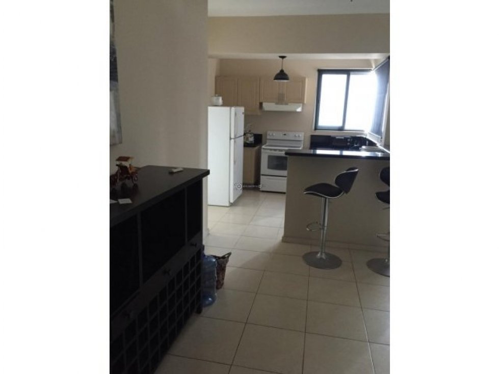 ALQUILER APARTAMENTO EN AV BALBOA PH VISTA DEL MAR 125MTS 1R — foto 4