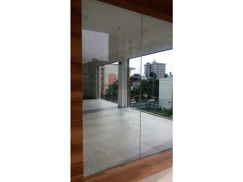 ALQUILO LOCALES PARA ESTRENAR ,FLOR PLAZA. - 6