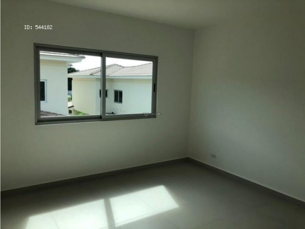 CASA EN CONDADO DEL REY 3 REC 268MT2 - 6