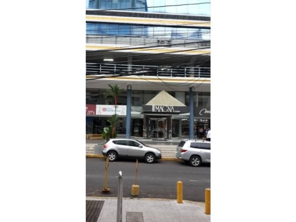 LOCALES COMERCIALES EN ZONA BANCARIA 214 MTS - 2