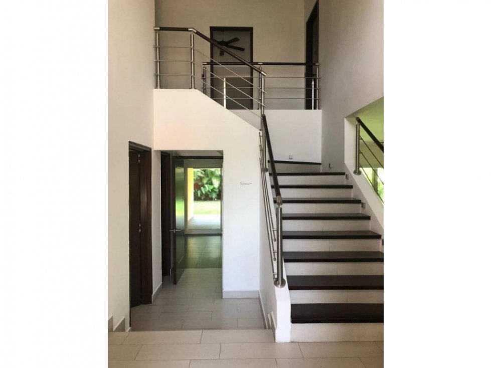 CASA UNIFAMILAR COSTA DEL ESTE 4REC 300M2 - 4