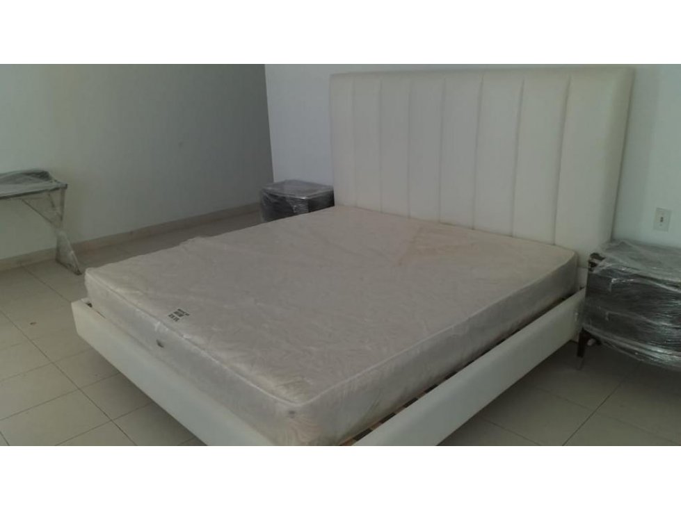 APARTAMENTO AVENIDA BALBOA 3 rec 280mt DELFINES — foto 6