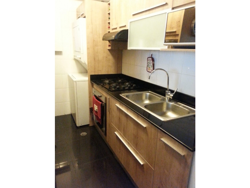 SE VENDE APARTAMENTO AMOBLADO Y EQUIPADO 2REC EN MAJESTIC GARDENS — foto 6