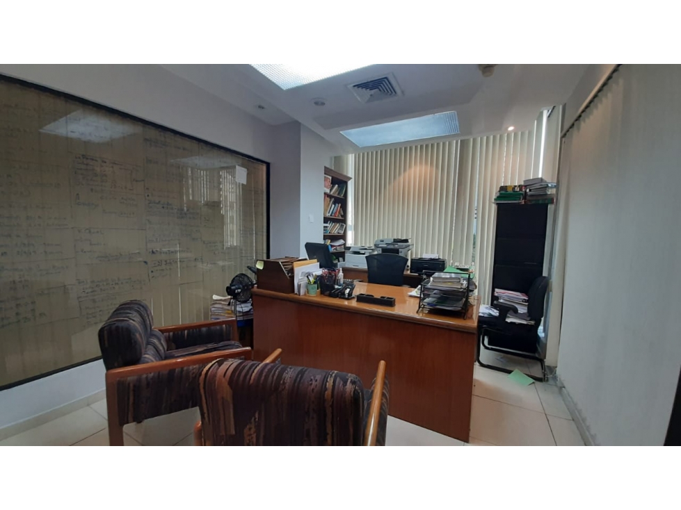 OFICINA MANTENIMIENTO INCLUIDO 207 M2 EN OBARRIO. PH OMEGA — foto 4