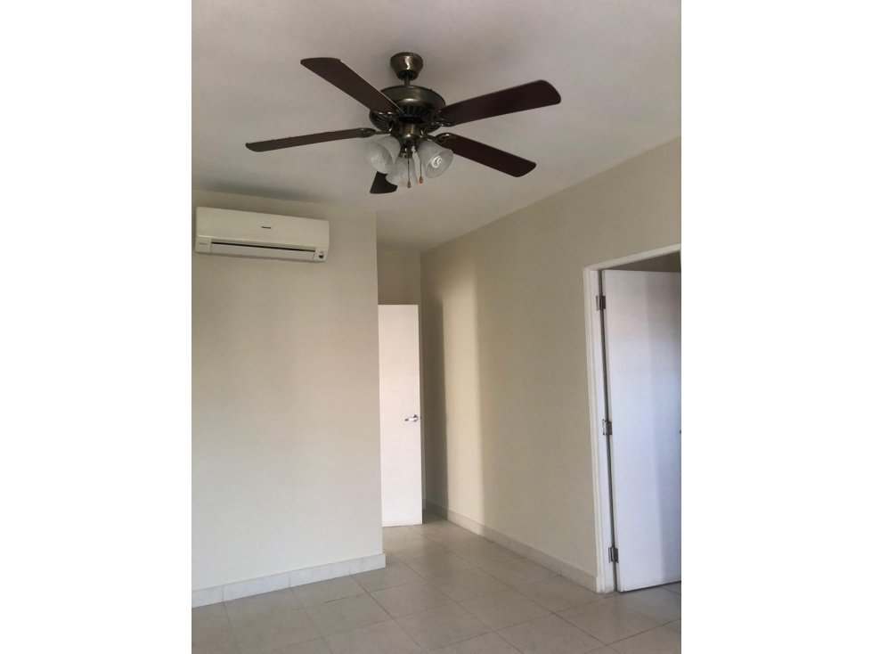 CASA EN QUINTAS DE VERSALLES 4 REC — foto 6