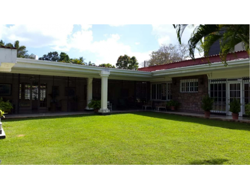 CASA EN ALQUILER/VENTA EN ALTOS DEL GOLF, SAN FRANCISCO