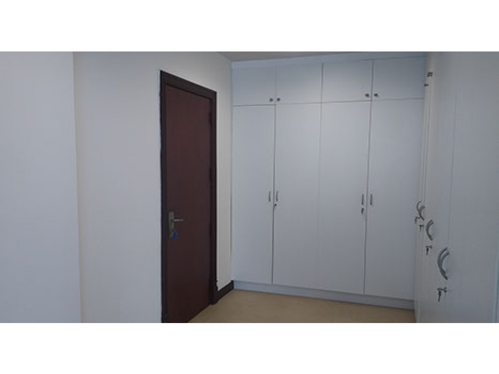 ALQUILER OFICINA 150M2 CON O SIN MUEBLES CALLE 50, TORRE GLOBAL — foto 5