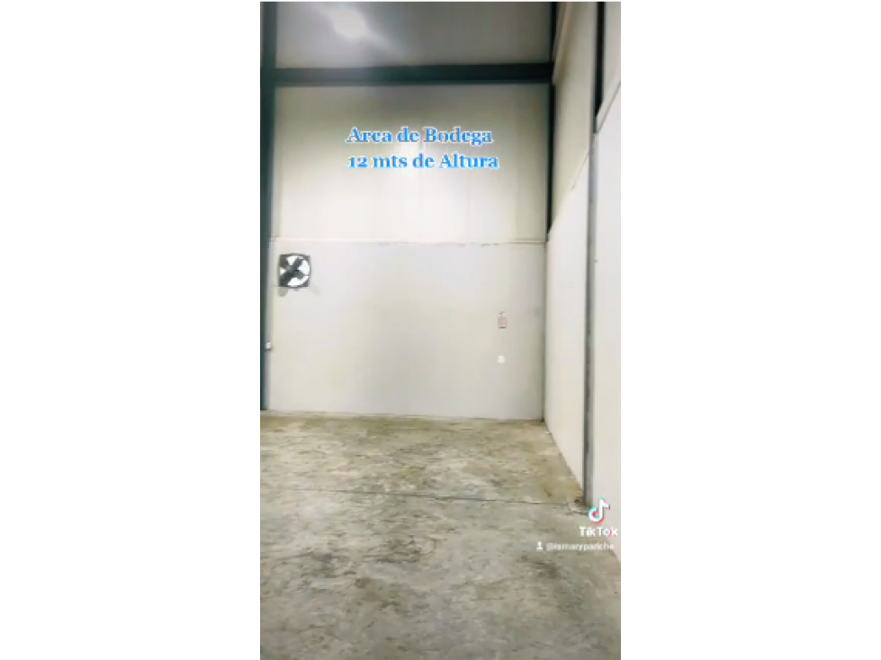 OFIBODEGA DE 450M2 EN VENTA O ALQUILER EN MILLA 8 — foto 6