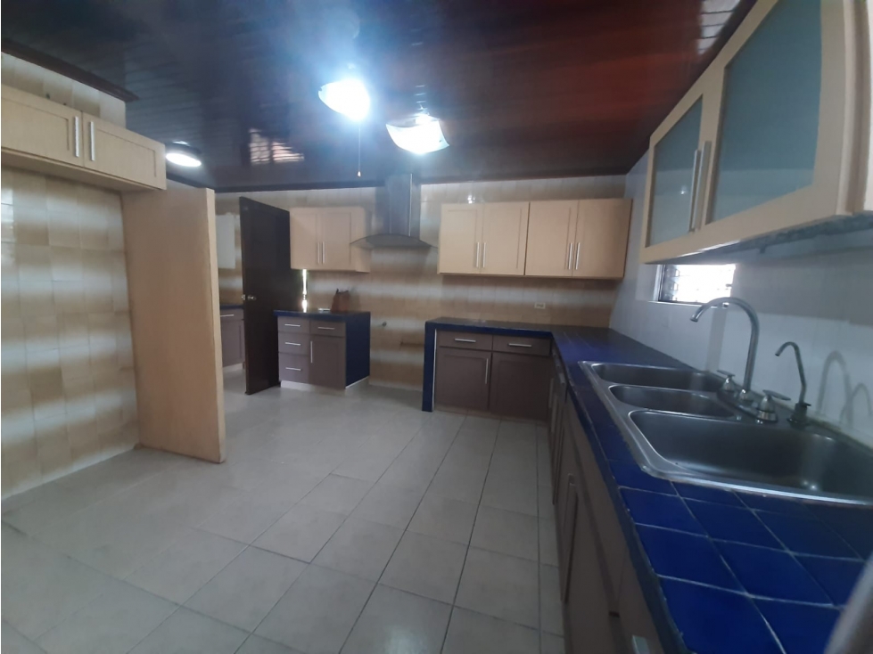 CASA USO RESIDENCIAL O COMERCIAL 3 RECÁMRAS 504M2 EN DOS MARES — foto 3