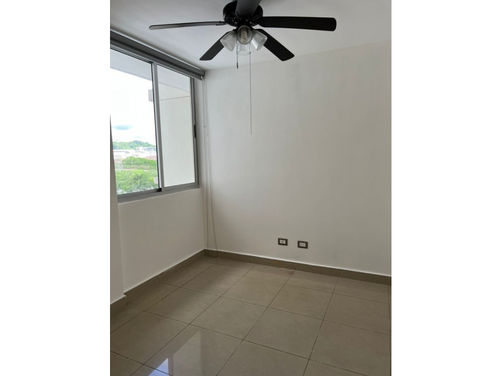 APARTAMENTO EN VENTA CONDADO DEL REY PH ROKAS 3 REC — foto 5