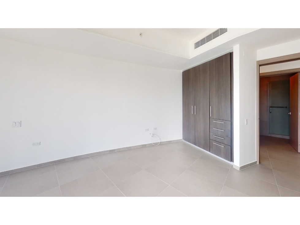 VENTA APARTAMENTO AV BALBOA PH YACHT CLUB TOWER FRENTE MAR MVH — foto 5