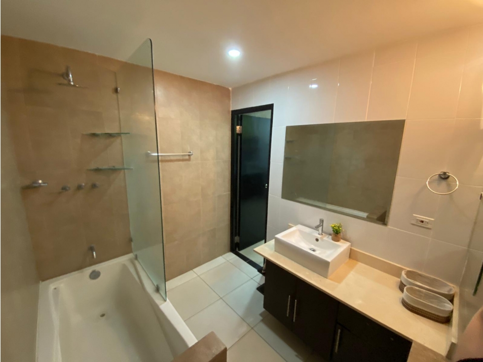 APARTAMENTO EN PLAYA BLANCA - 2