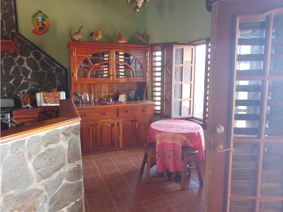 VENDO CASA DE PLAYA A SOLO 30 MINUTOS DE DAVID - 4