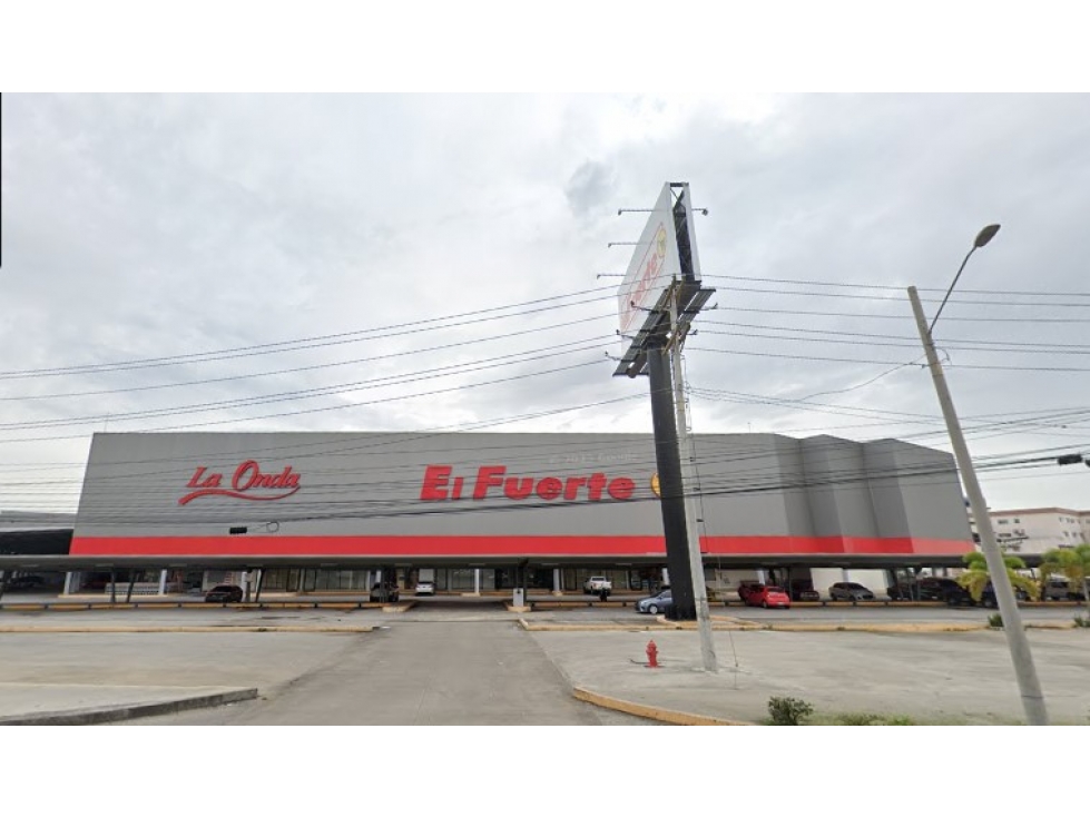 ALQUILER LOCAL DIFERENTES M2 EN LA 24 DICIEMBRE PLAZA COMERCIAL - 2