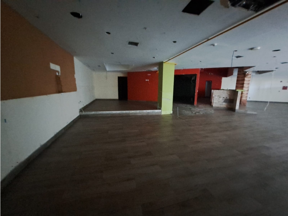 ALQUILER LOCAL COMERCIAL SANTA MARIA IDEAL PARA RESTAURANTE 282 M2 — foto 3