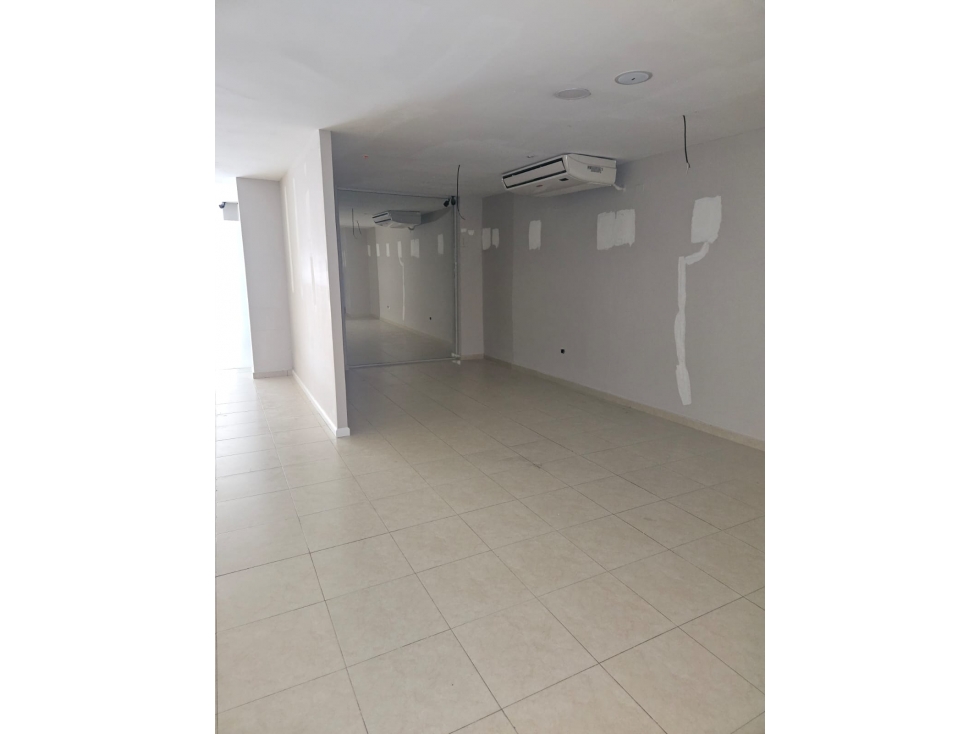 ALQUILER LOCAL COMERCIAL EL CANGREJO 214MTRS EV — foto 4