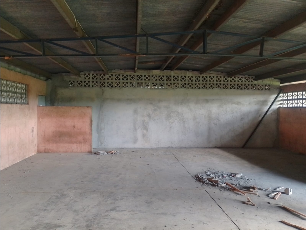 Alquiler de Bodega o Deposito San Pablo cerca de Bugaba y David - 3
