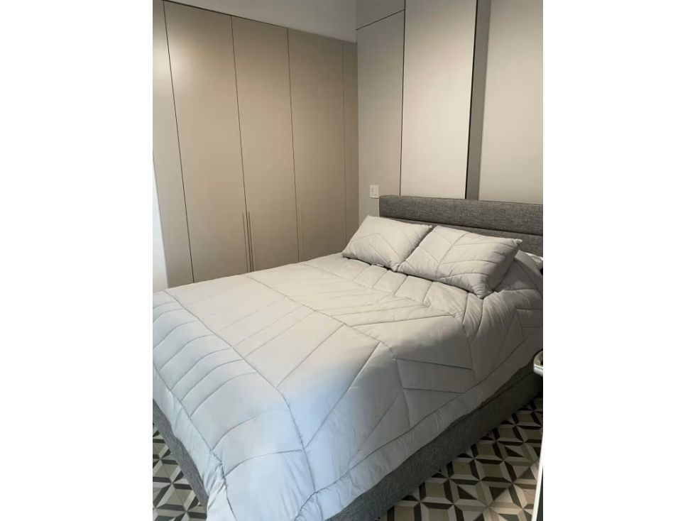 ALQUILER APARTAMENTO CASCO ANTIGUO LUJOSO PLAZUELA MLD — foto 6