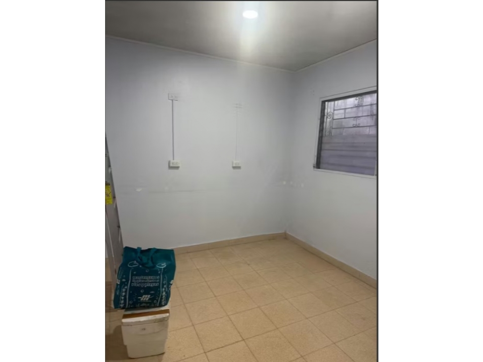 Venta Casa San Antonio en vía Principal MYP - 3