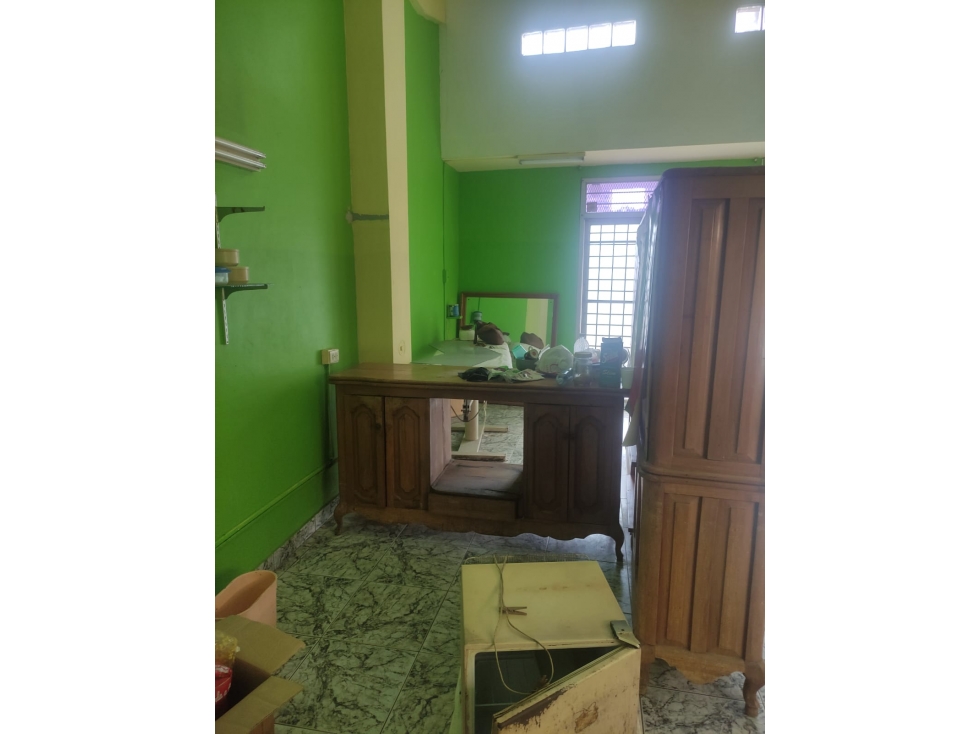 VENTA DE LOCAL EN VIA BRASIL - UBICACIÓN ESTRATÉGICA AK - 4