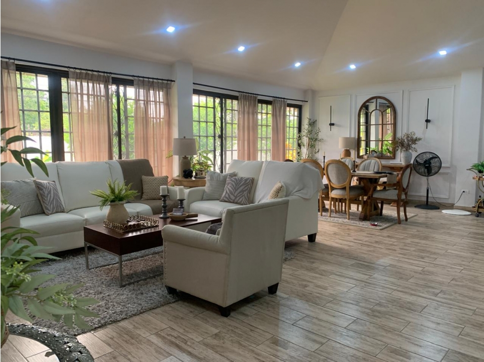 VENTA.DE.DOS CASAS EN UNA PROPIEDAD EN CHAME 1748 METROS — foto 4