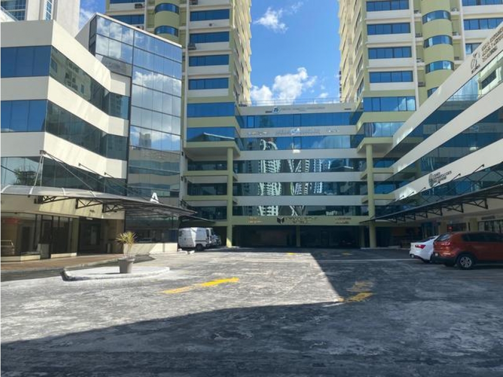 ALQUILER DE LOCAL COMERCIAL EN MARBELLA PLAZA ROYAL CENTER AQ — foto 2