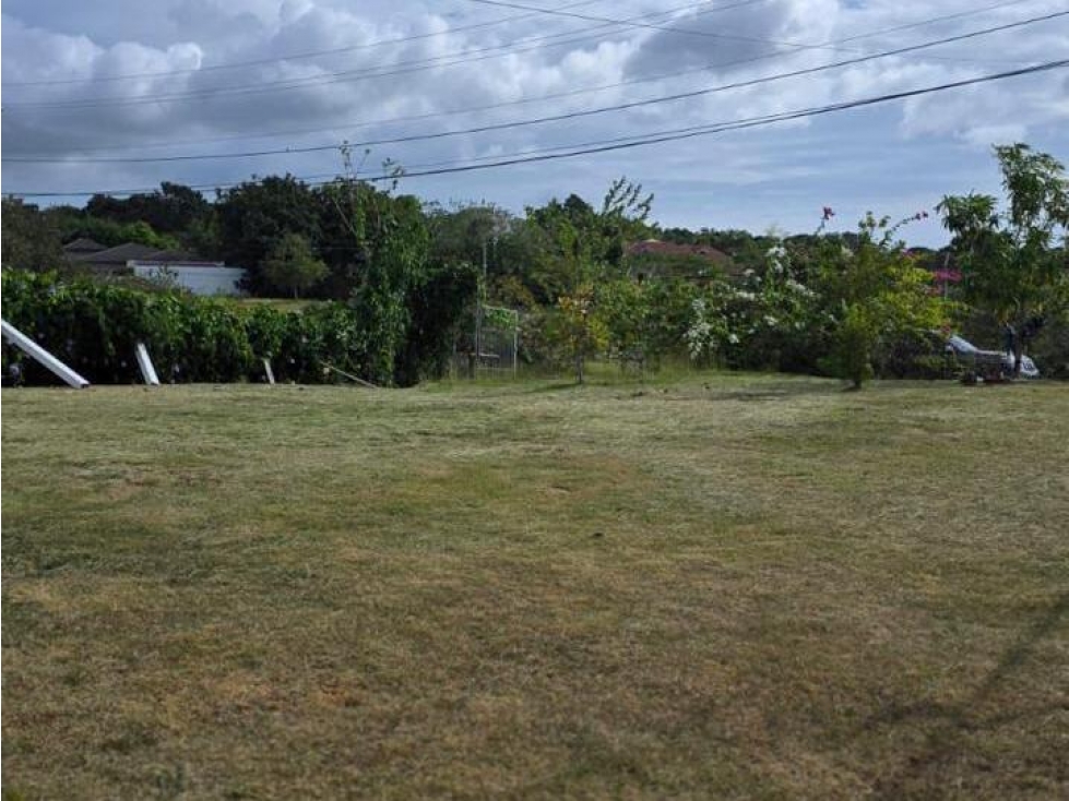 SE VENDE LOTE DE 800 MT2 CON CASA DE 3 REC EN CORONADO AQ - 5