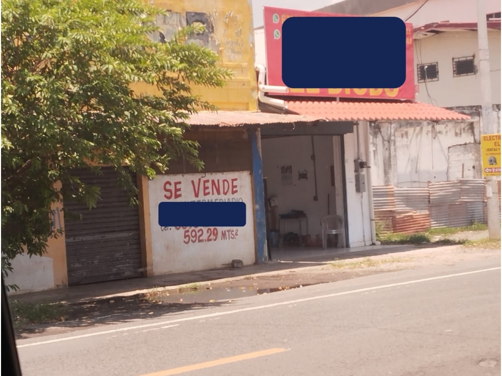 SE VENDE ESPECTACULAR LOTE COMERCIAL EN LA CENTRAL DE CHITRÉ