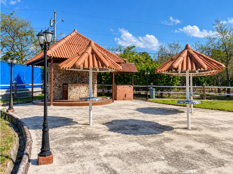 VENTA LOTE CHAME 1,232.22 m² DE TERRENO PLANO CON PISCINA CV - 2