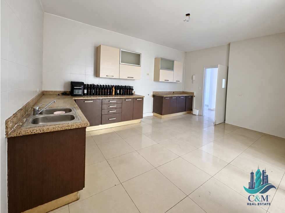 VENTA APARTAMENTO REMATE PH ASTORIA EL CANGREJO 275M2 3REC CV — foto 4