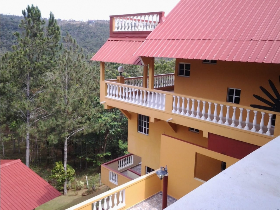 CASA ALTOS DE CERRO AZUL 1800 M2 4 RECÁMARAS - 1