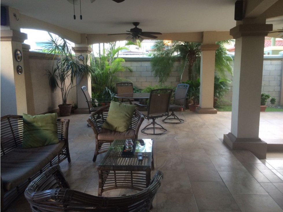 VENTA O ALQUILER DE CASA EN CONDADO DEL REY PASEO DORADO JP — foto 6