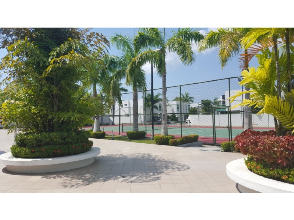 ALQUILER Y VENTA CASA EN COSTA ESMERALDA COSTA SUR CON PISCINA — foto 4
