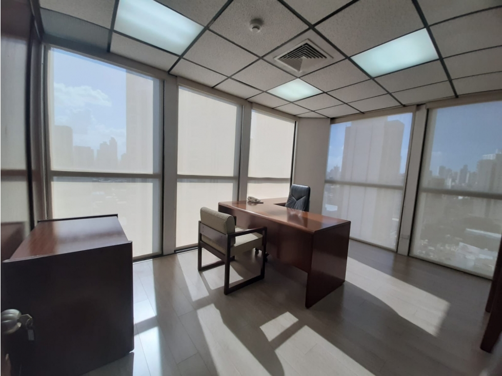 OFICINA AMOBLADA 402MT TORRE HUMBOLDT MARBELLA 10 ESTACINAMIENTOS