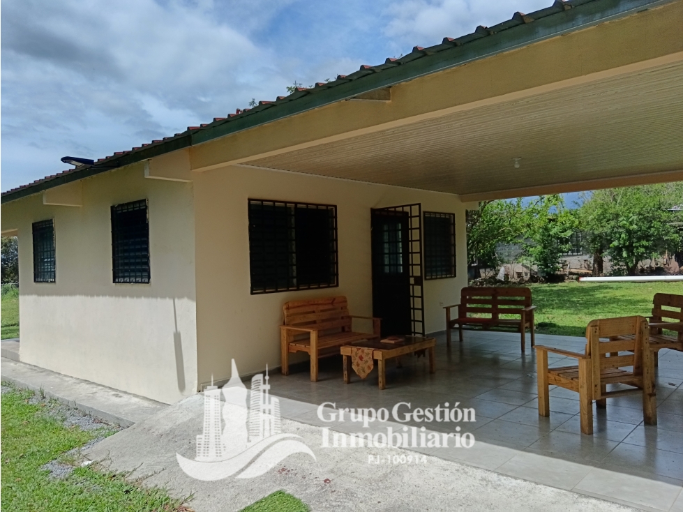 Casa en Venta al Lado de Boquete