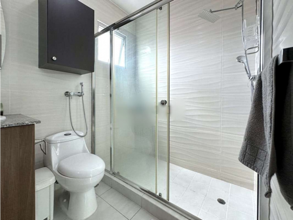 ALQUILER Y VENTA DE APARTAMENTO AMUEBLADO EN EL CARMEN PH TRINITY JP — foto 6